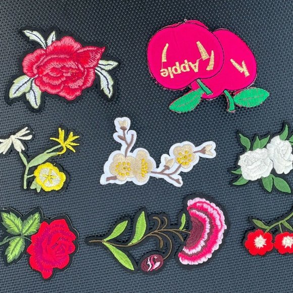Lot of 8 patches Iron On applique Embroidery Patches Flowers Set of 8 patches - Picture 3 of 9